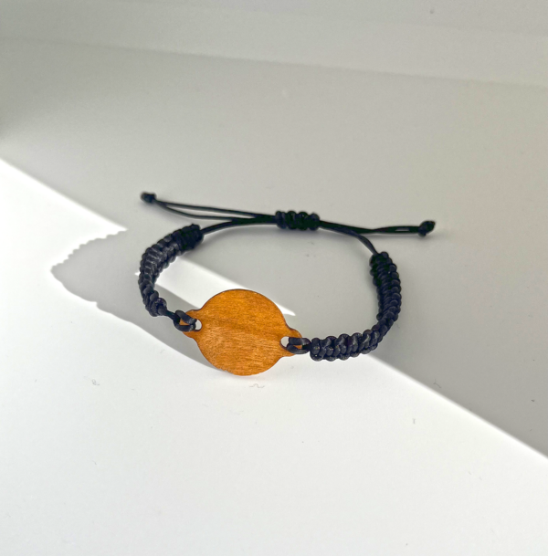 bracelet NFC - bijoux personnalisés et connecté en bois