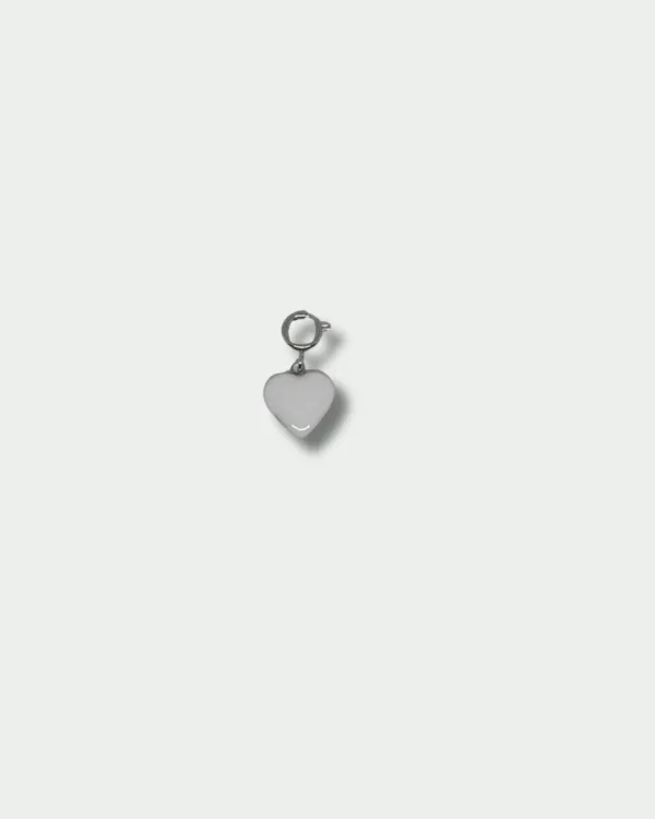 charm NFC en forme de coeur blanc